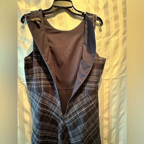 Pretty Banana Republic Navy Plaid Sleeveless Dress - Picture 4 of 5